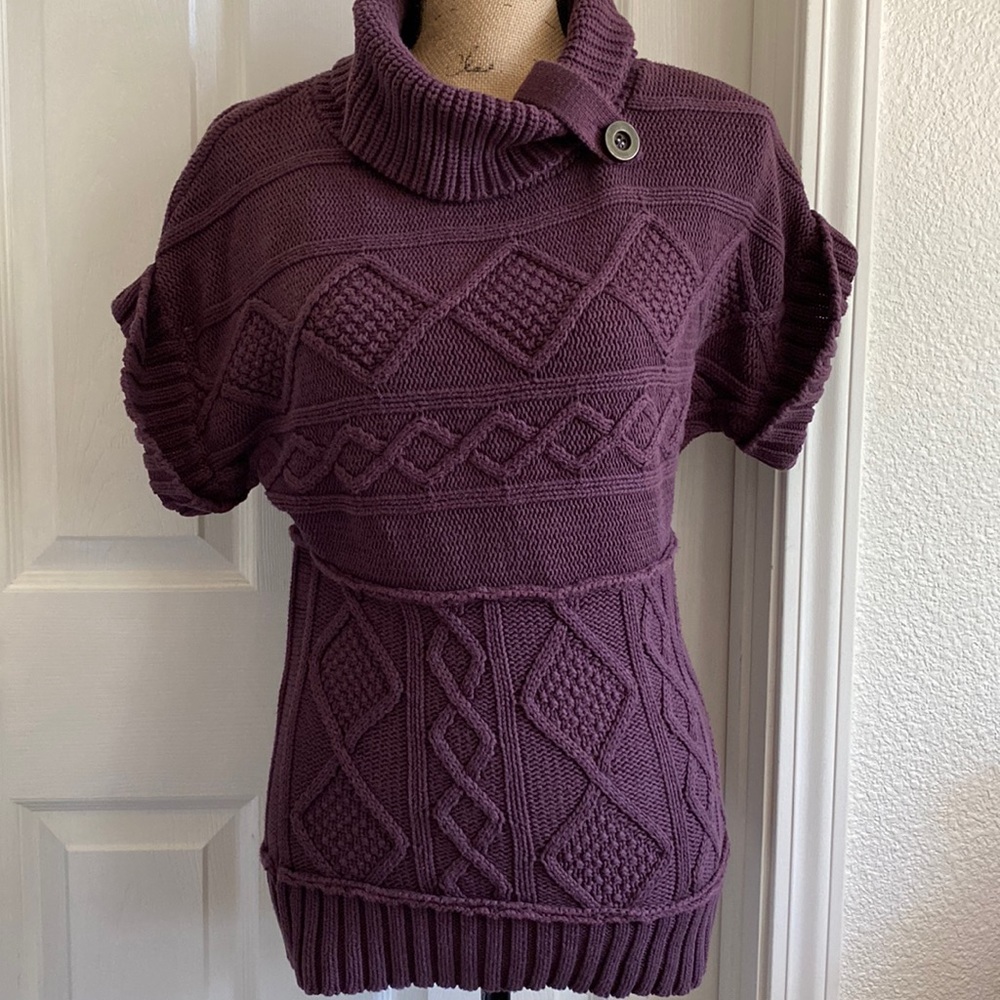 Nine West Short Sleeve Turtleneck Sweater-Small